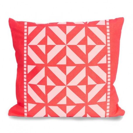 Stencil Chevron Cube Motif