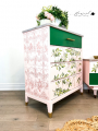 STENCIL DISTRESSED WALLPAPER