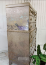 STENCIL DISTRESSED WALLPAPER